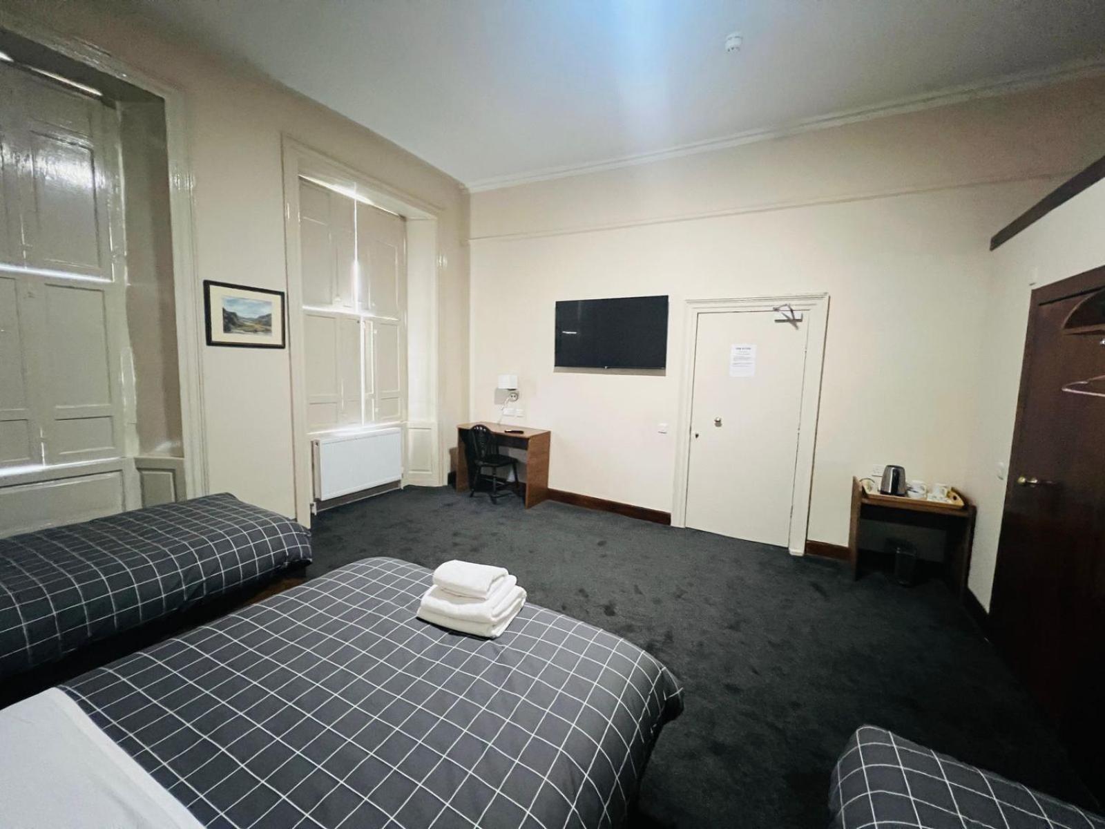 Отель Burntisland House Экстерьер фото