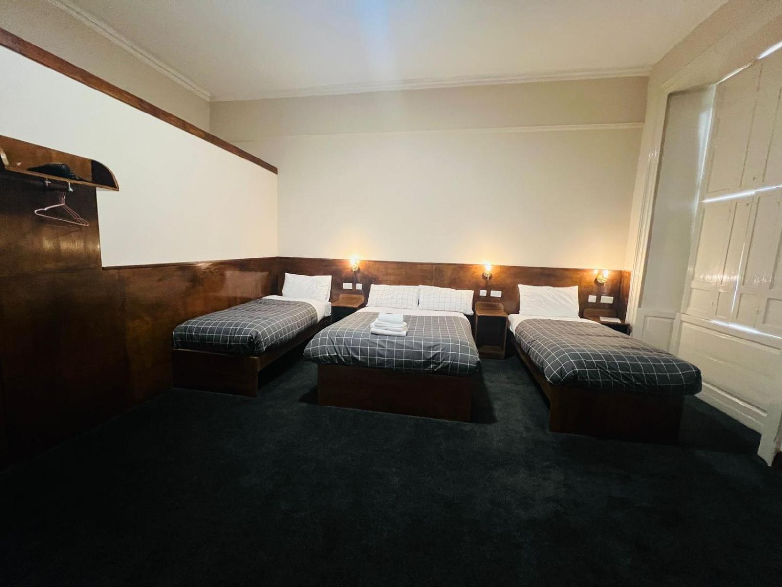 Отель Burntisland House Экстерьер фото